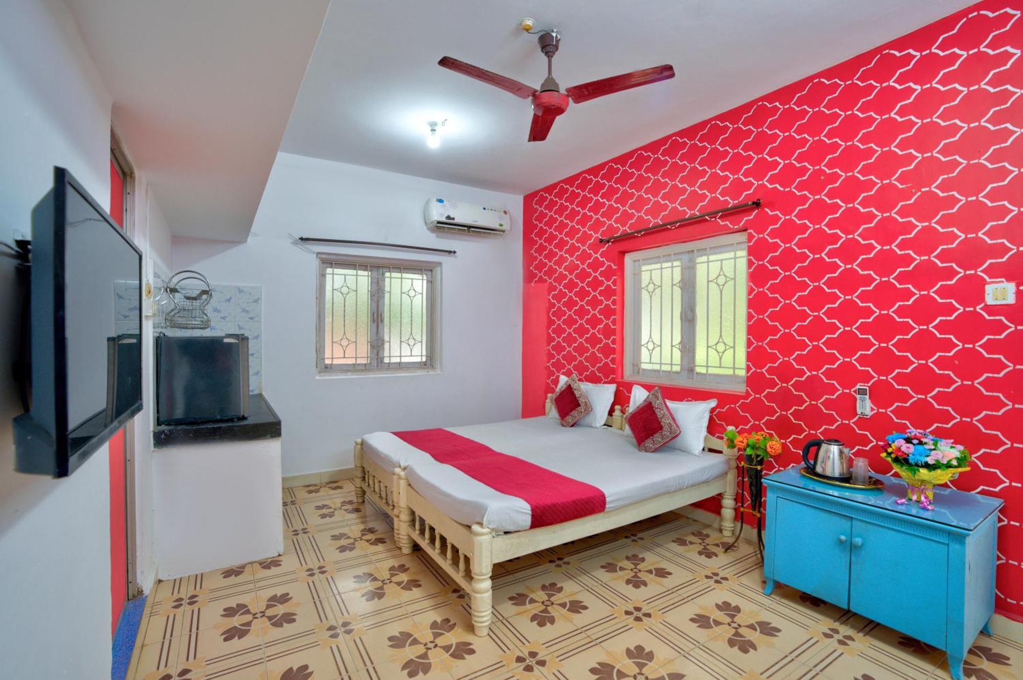 Oceanic Pearl Beach Guest House Calangute Esterno foto