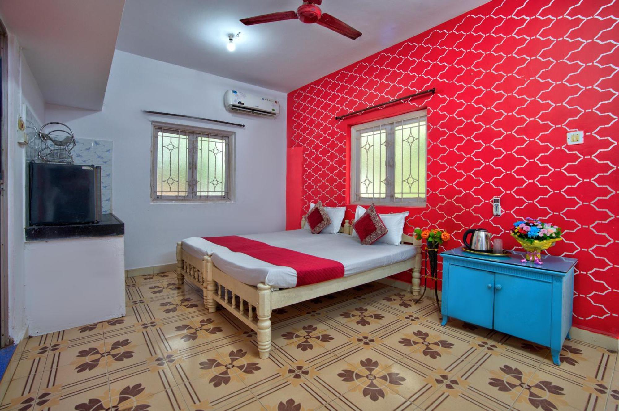 Oceanic Pearl Beach Guest House Calangute Esterno foto